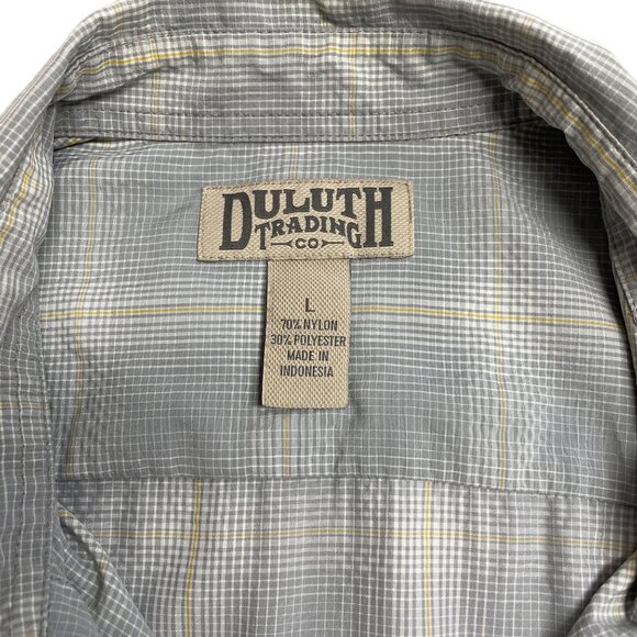 DULUTH TRADING CO SHIRT MENS L PLAID BUTTON DOWN LIGHTWEIGHT GRAY POCKETS HIKING - Picture 8 of 11